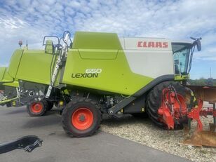 CLAAS lexion 650 (stage iv)